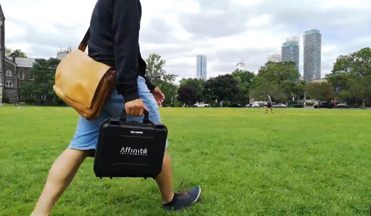 Carrying the Affinité Instruments SPR case to your lab